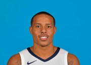 英雄联盟总决赛时间-包含NBA2K选手发挥出色，荣膺最佳MVP的词条