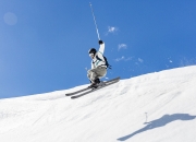 -一场跨越两大洲的接管，从湖人签约到贝恩的奥运关键战