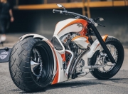 LOL决赛-库里身披广东队战袍？时空错位中的关键绝杀