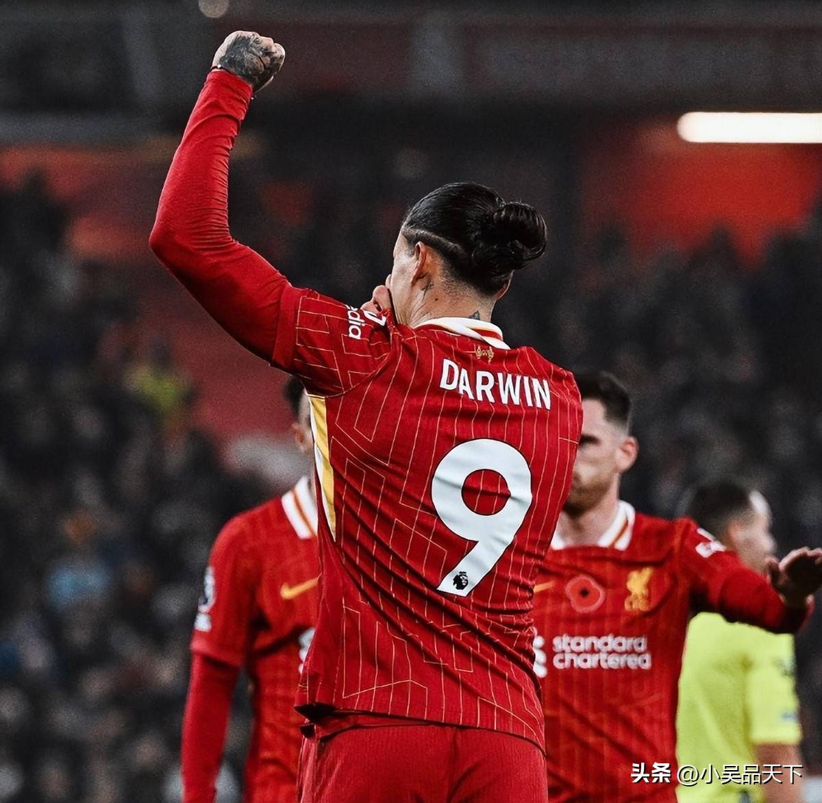 关于利物浦惨遭曼联逆转，遭遇联赛首败的信息