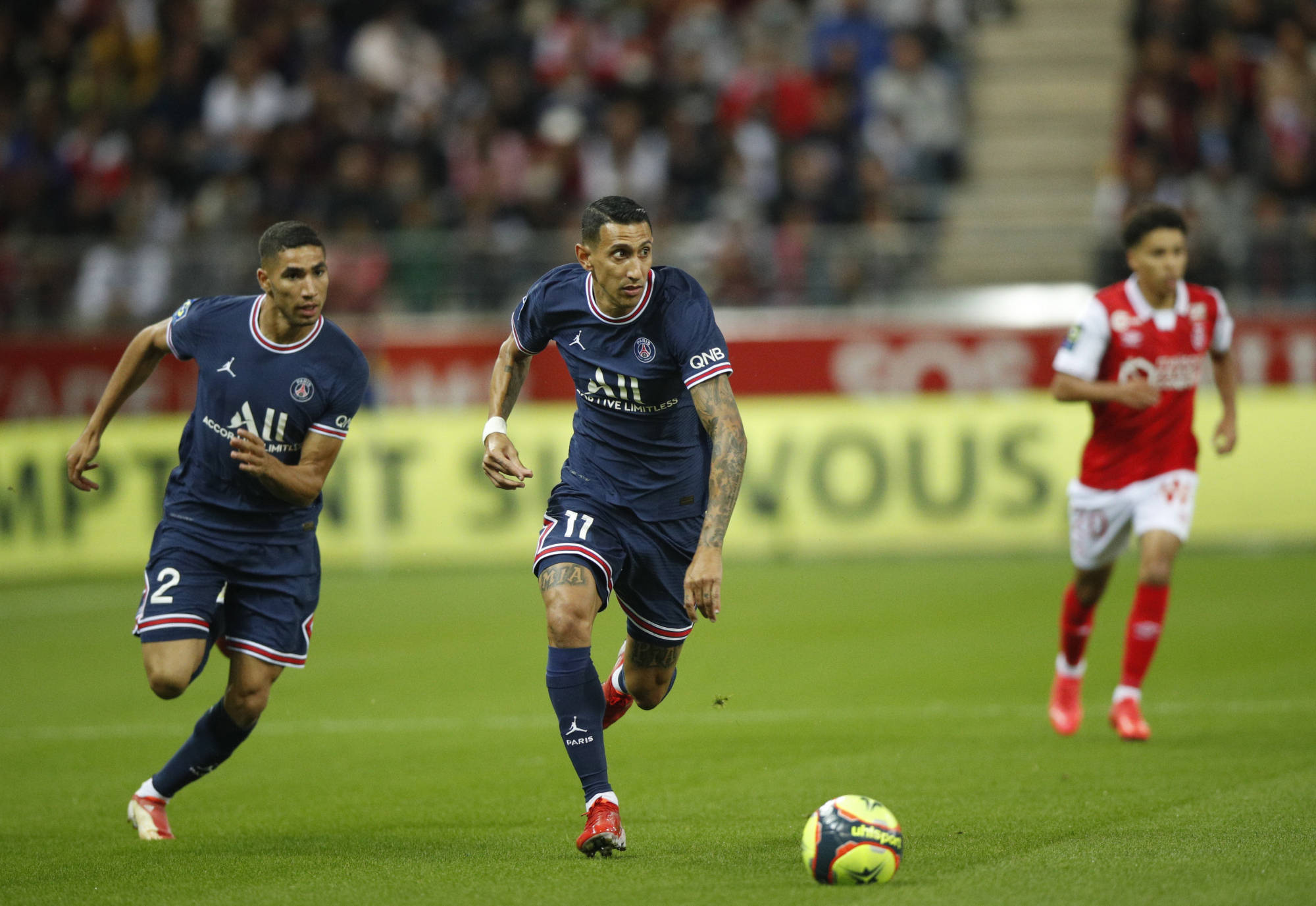 法国队潇洒地称劲明露领先风采的简单介绍 法国队潇洒地称劲明露领先风采的简单介绍