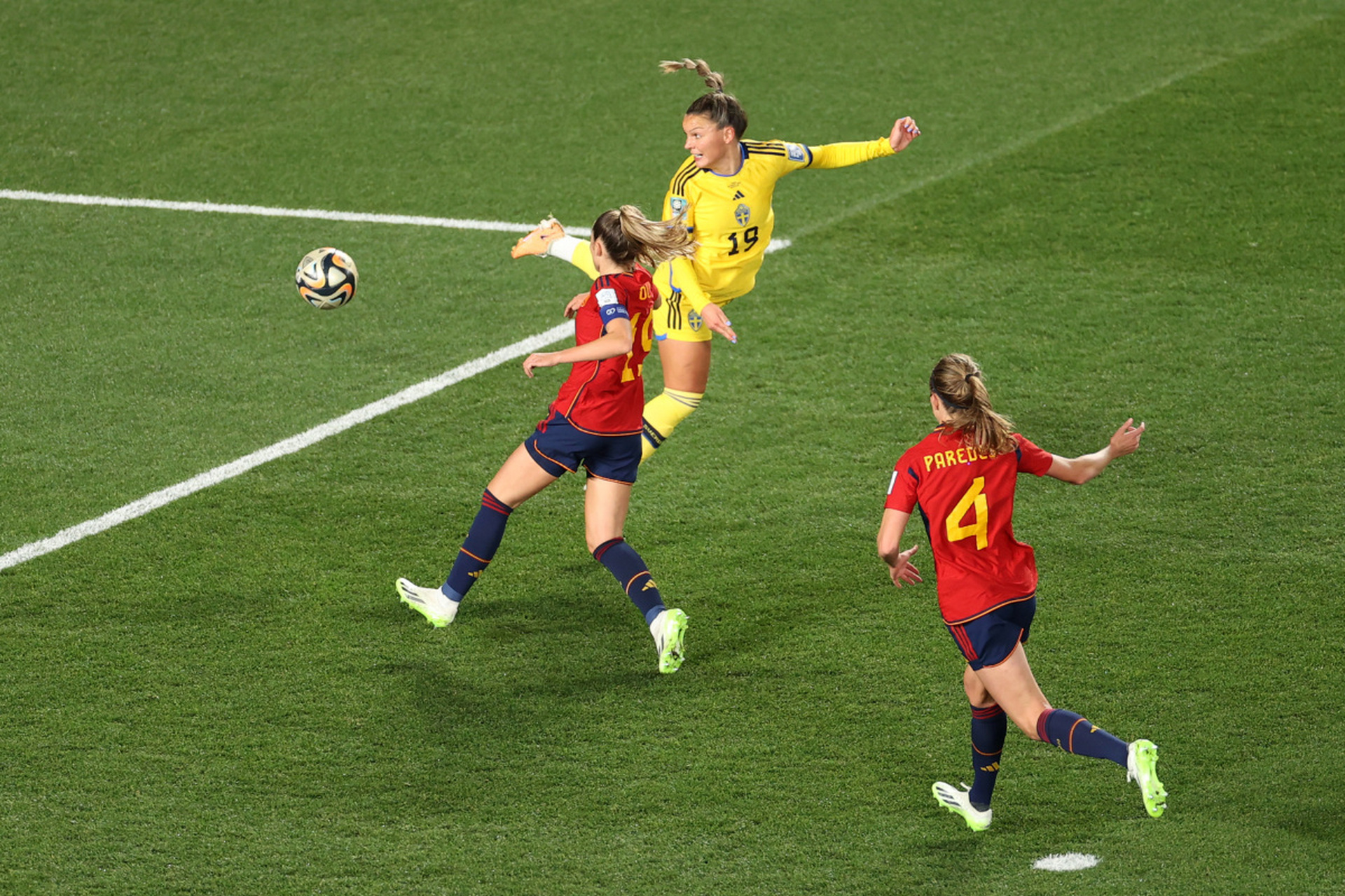 瑞典女足备战决赛，备战奥运会