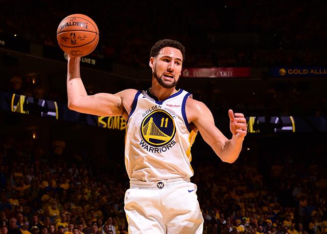 国王险胜新疆队，克莱关键制胜