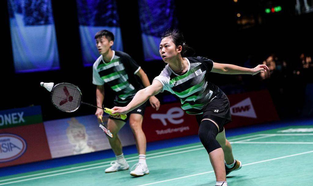 中国队横扫日本队，郑思维惊艳四座