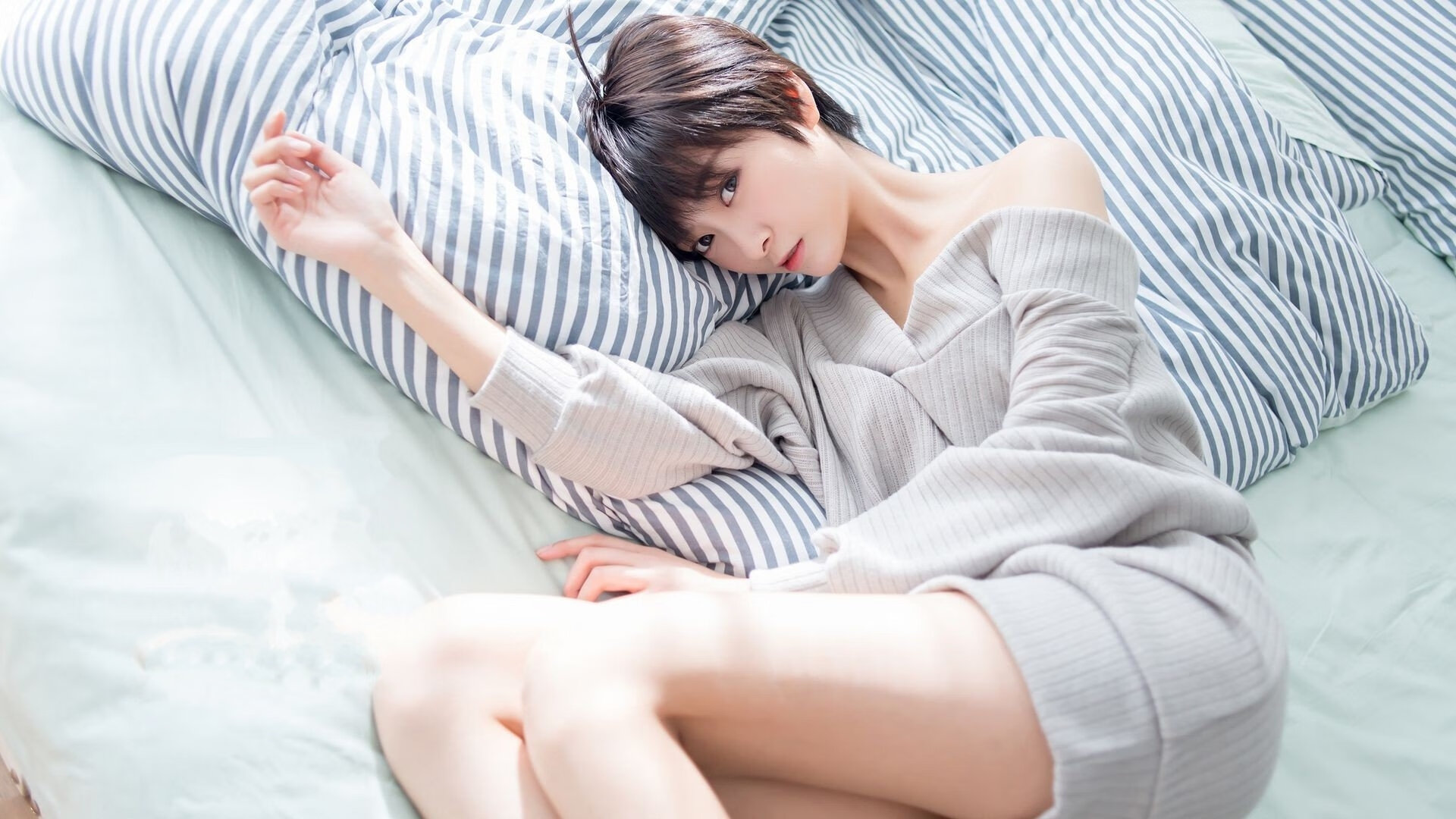 北非风暴席卷威斯特法伦,法比尼奥史诗级爆发,突尼斯无名旅摧垮德甲巨人