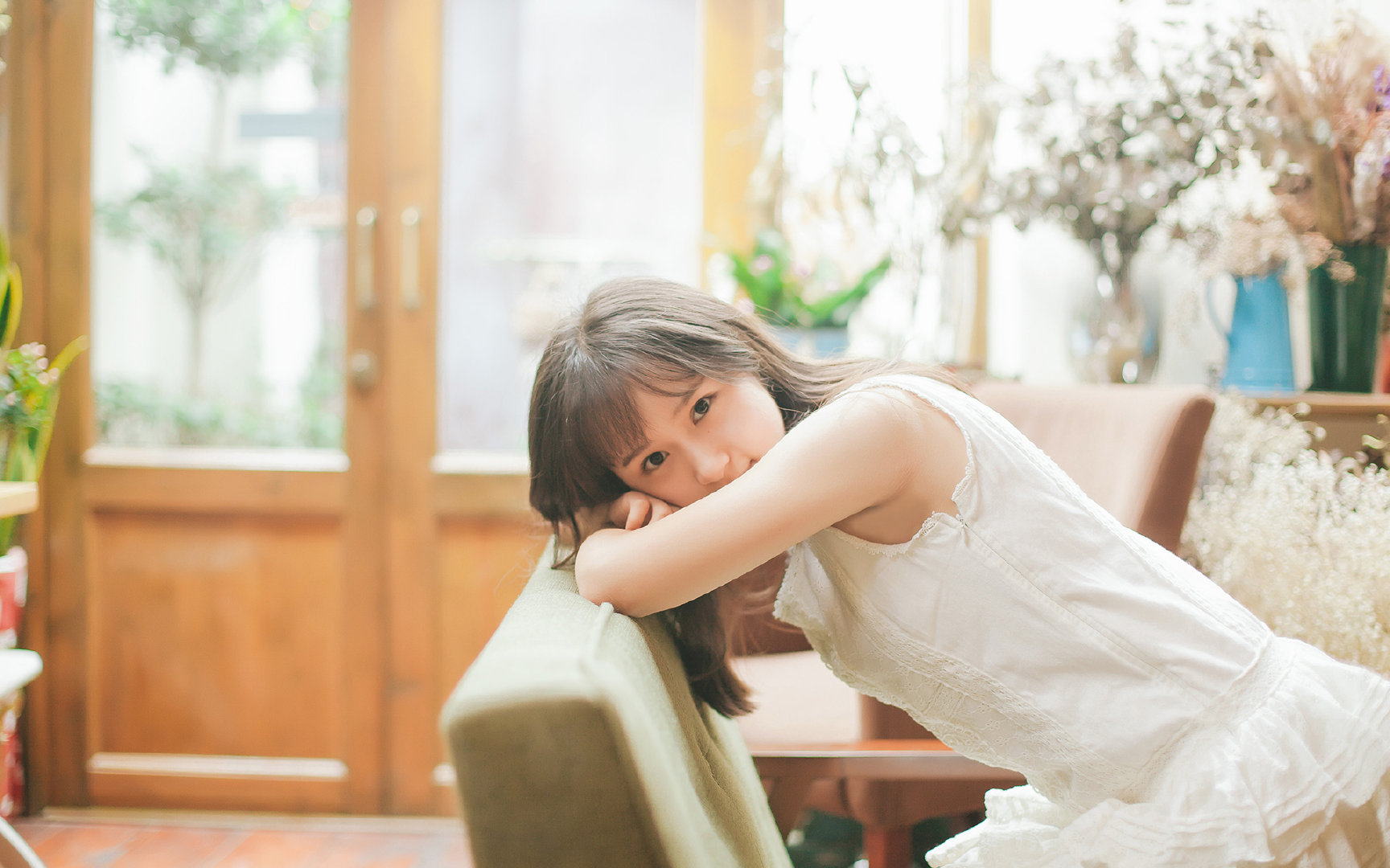 一击致命!迪巴拉鬼魅挑射破僵局,那不勒斯窒息节奏扼杀塞维利亚反击