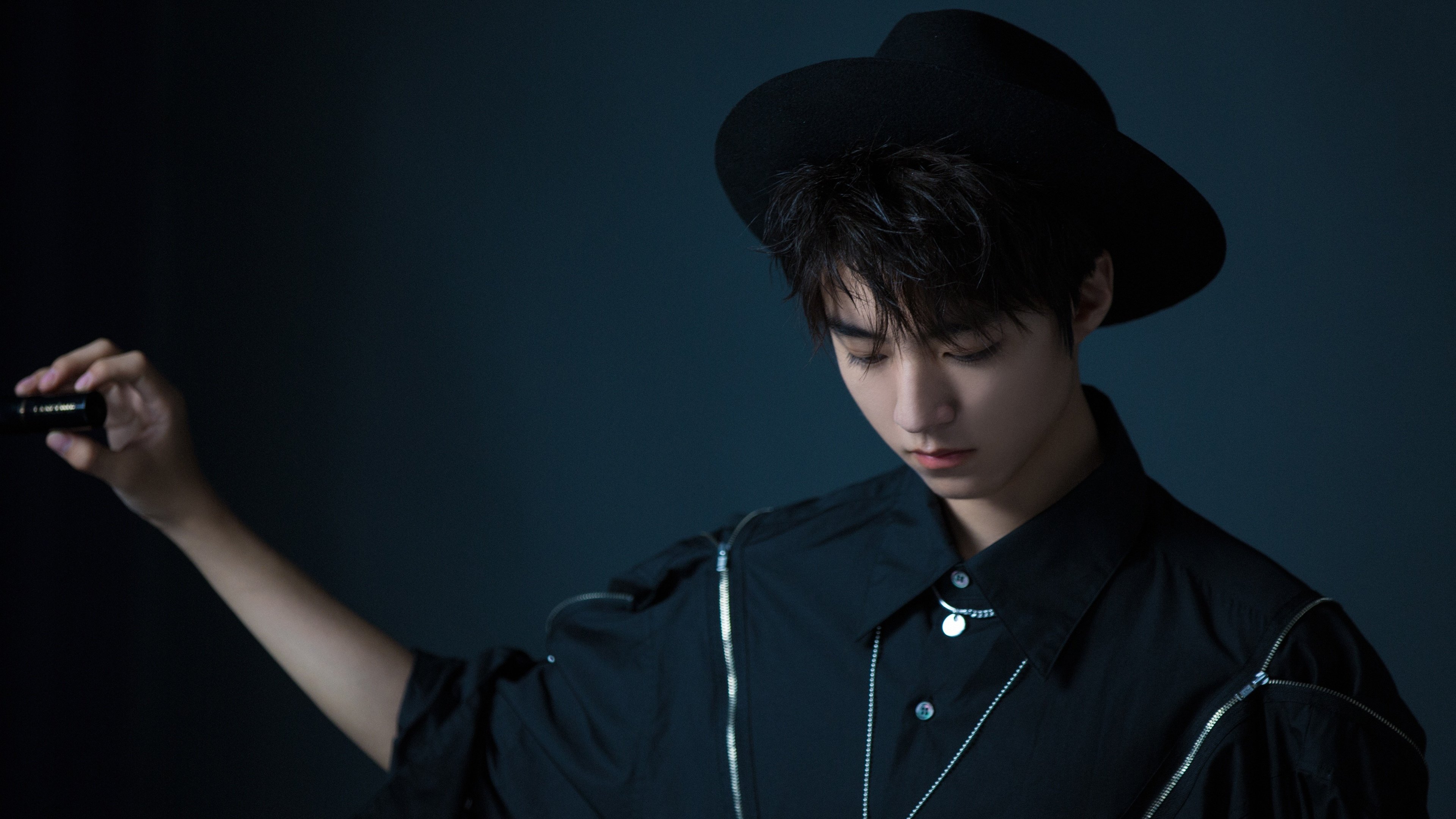 极速与绿茵的跨界共鸣,当F1揭幕战策略对话丹麦足球逆袭