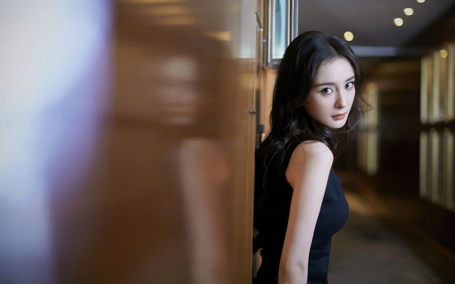 时空重叠,当英超争冠之夜遇见哈利伯顿存在感拉满的赛场